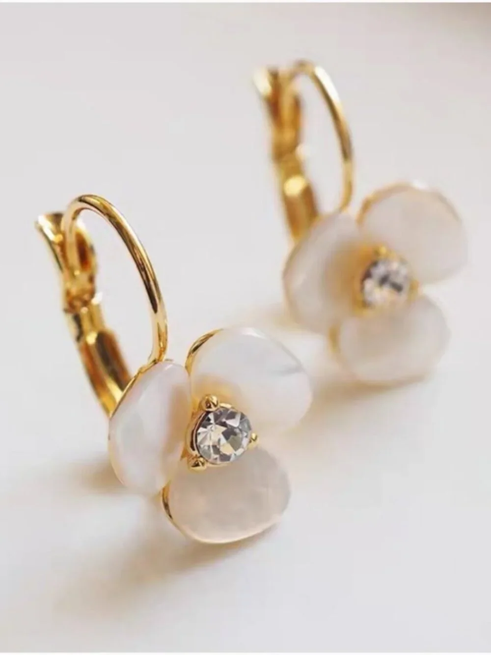 Kate Spade New York Mother of Pearl Flower Huggie Hoop Earrings Gold Tone
